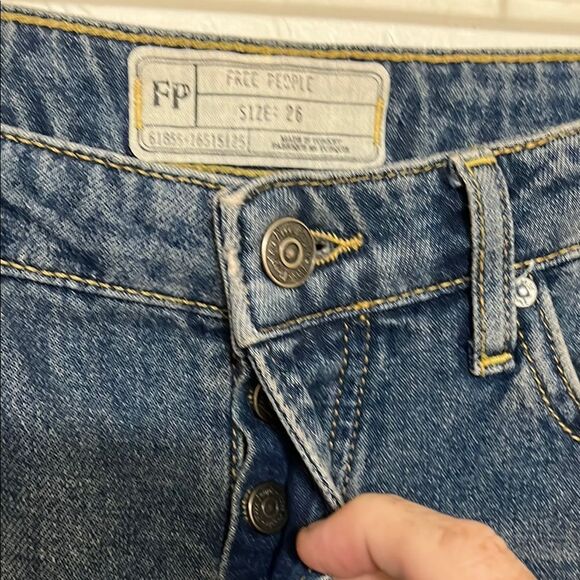 Free People Tattoo Distressed Blue Ripped Holes Cropped Denim Raw Hem Jeans Boho - Picture 8 of 16